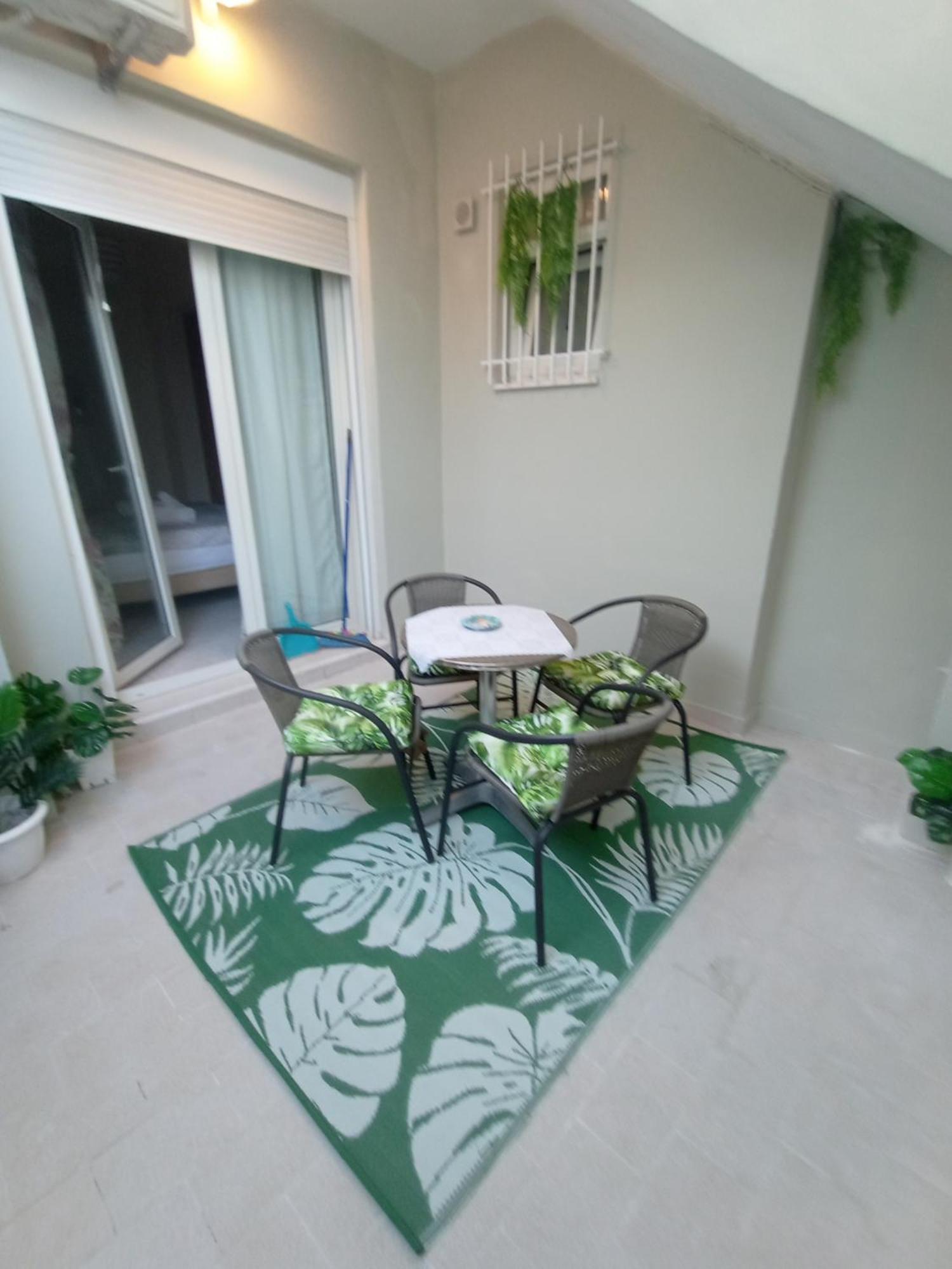 Cozy Kremasti Apartment Luaran gambar